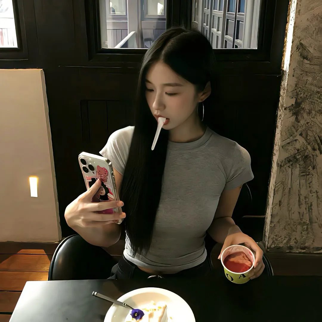 缄默嘶喊
